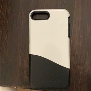 Otter box iPhone 8 Plus